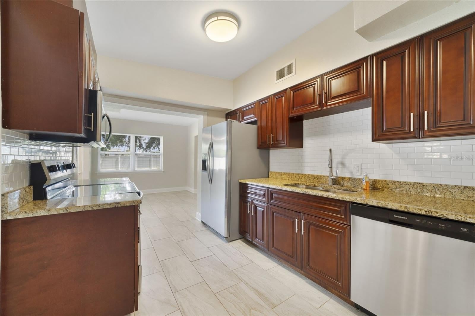 1117 NEUSE Avenue – photo 2