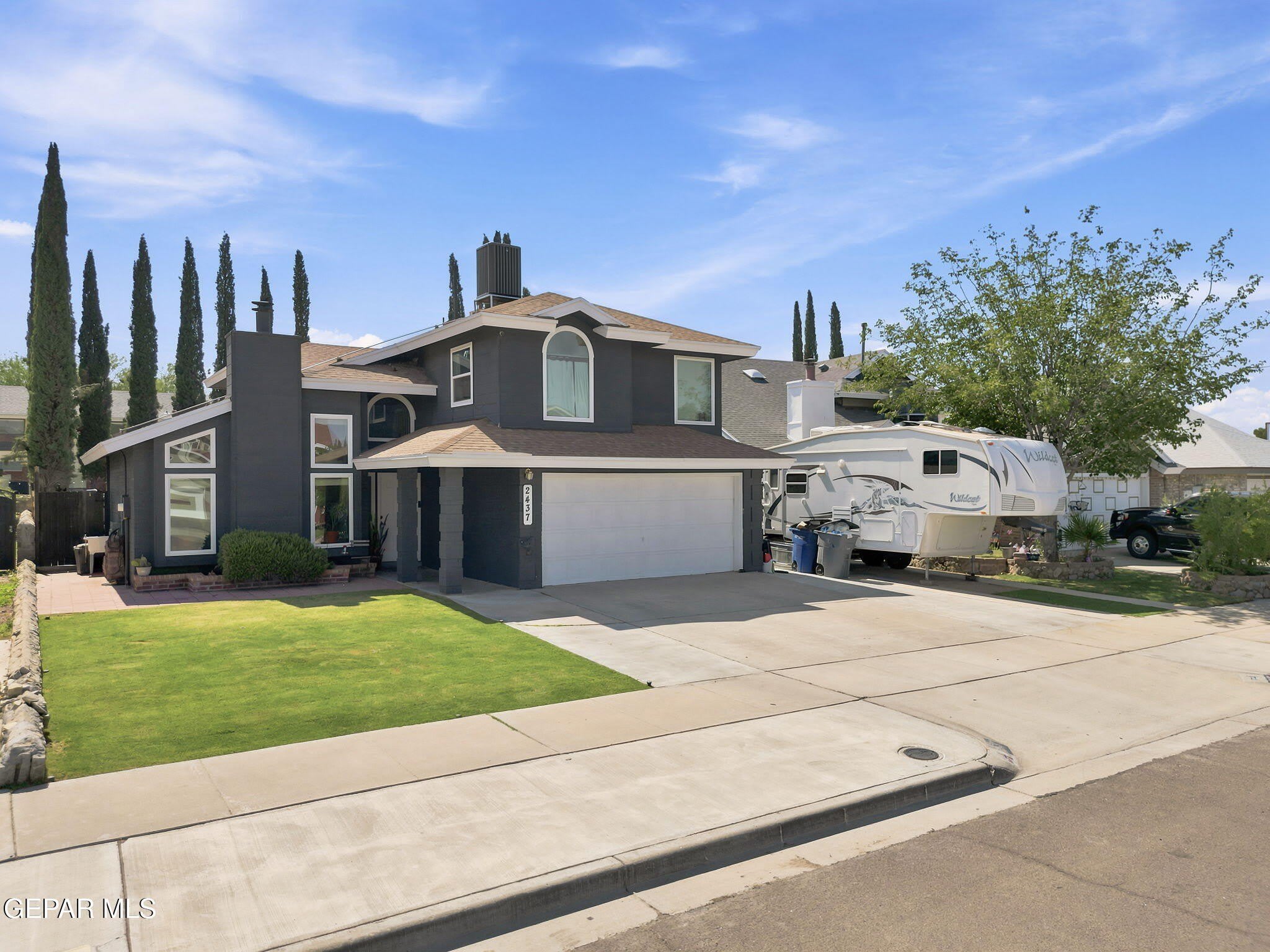 2437 FLETCHER Place – photo 2