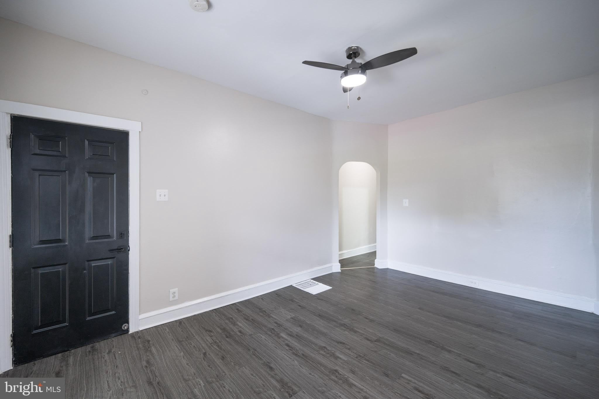 5847 WILLOWS Avenue – photo 2