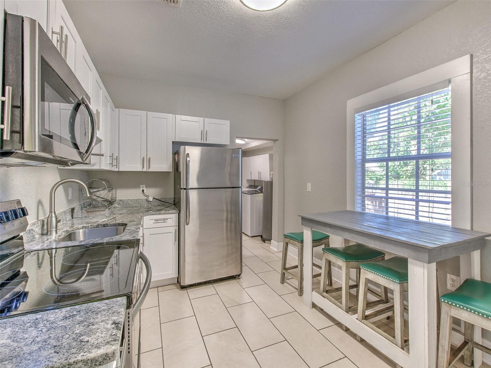 728 E HANLON Street – photo 5
