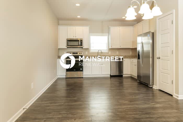 732 Mitscher Drive – photo 4