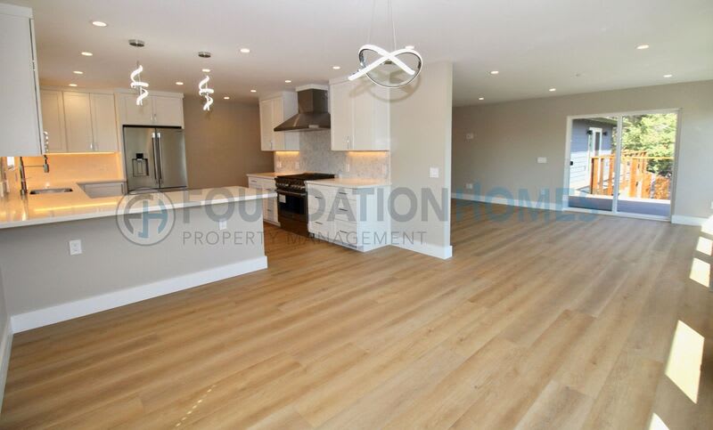 124 Esmeyer Dr – photo 3