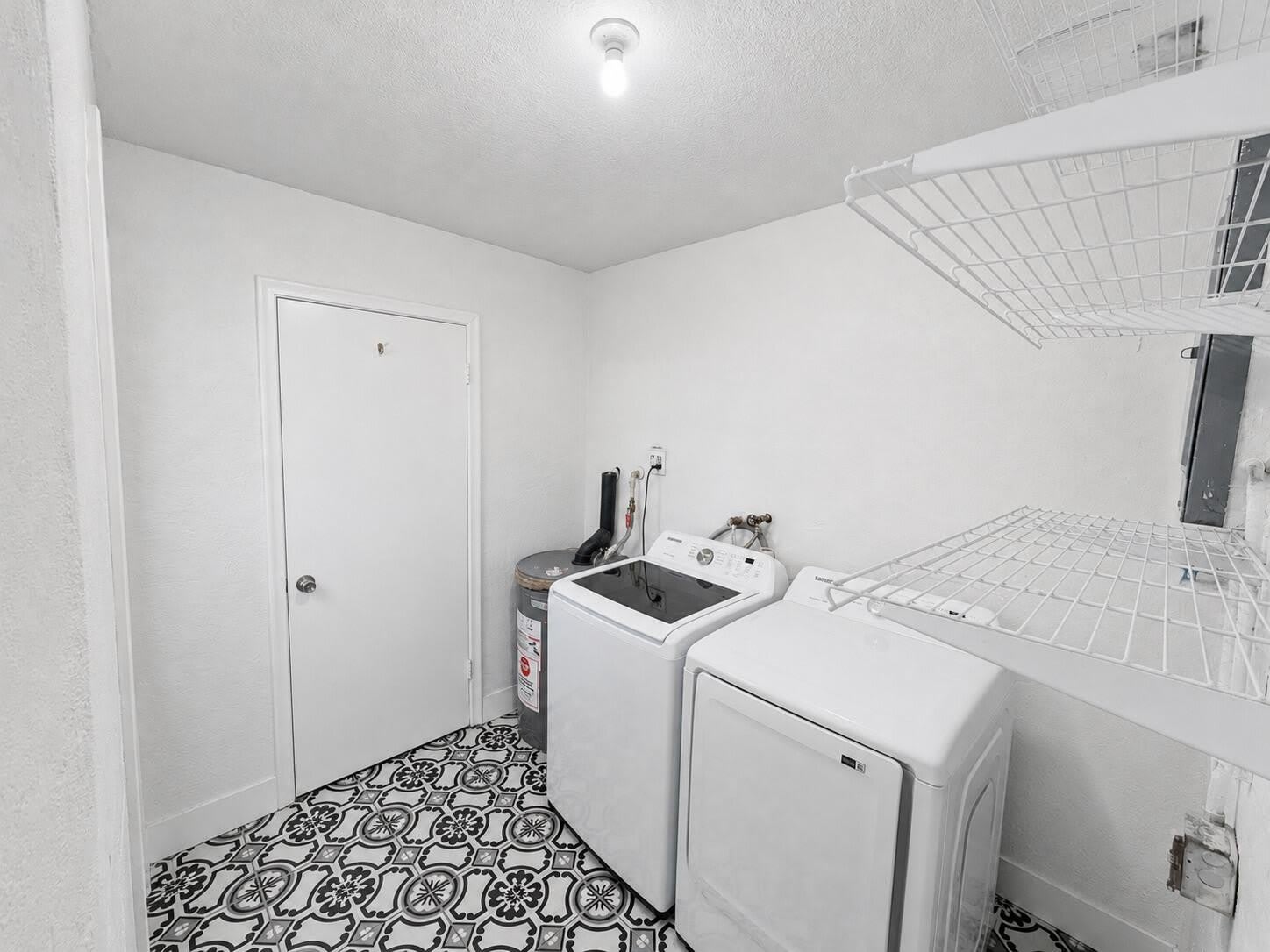 2821 Duke Lane – photo 2