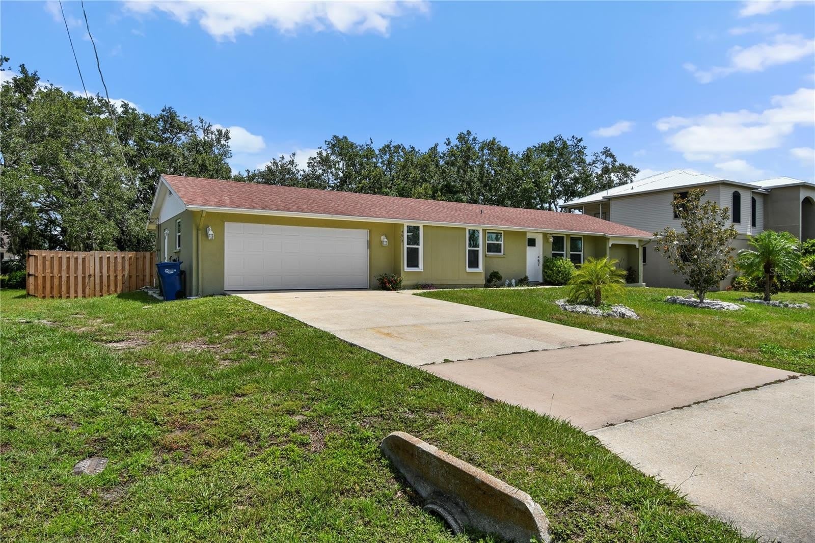 4612 8Th Street Court E – photo 4