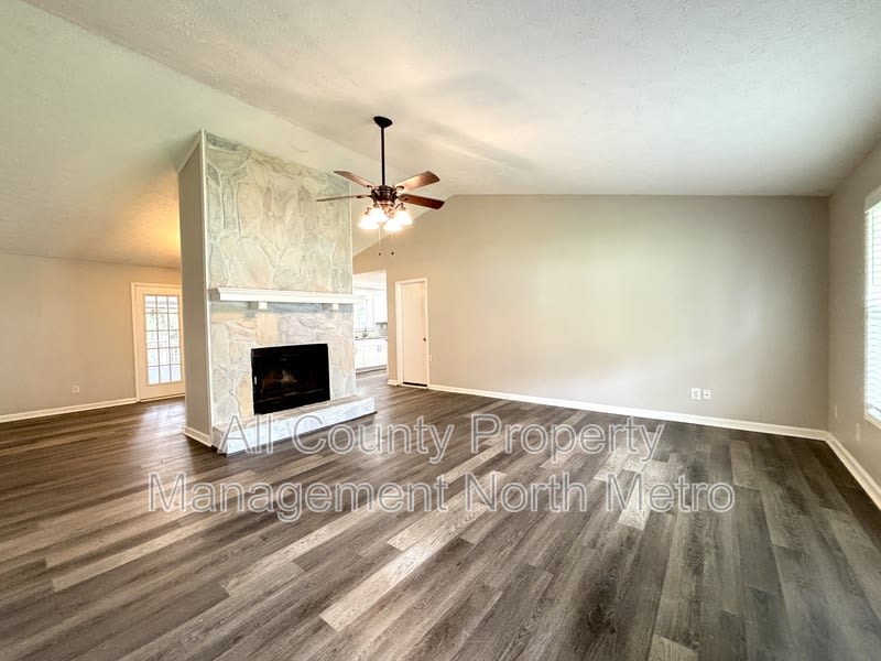 36 Hartley Woods Dr Ne – photo 2