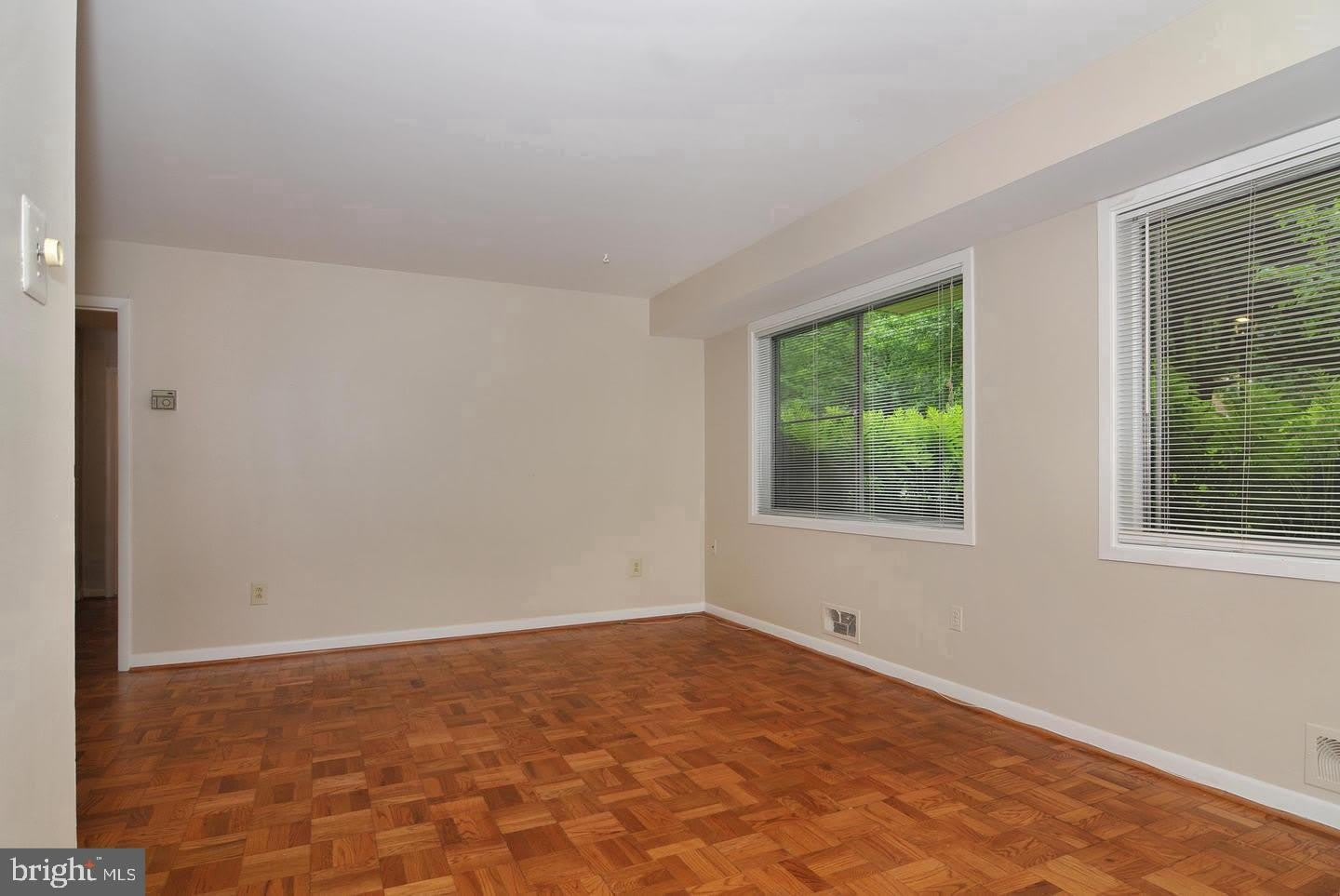 10618 KENILWORTH AVE #K4 – photo 2