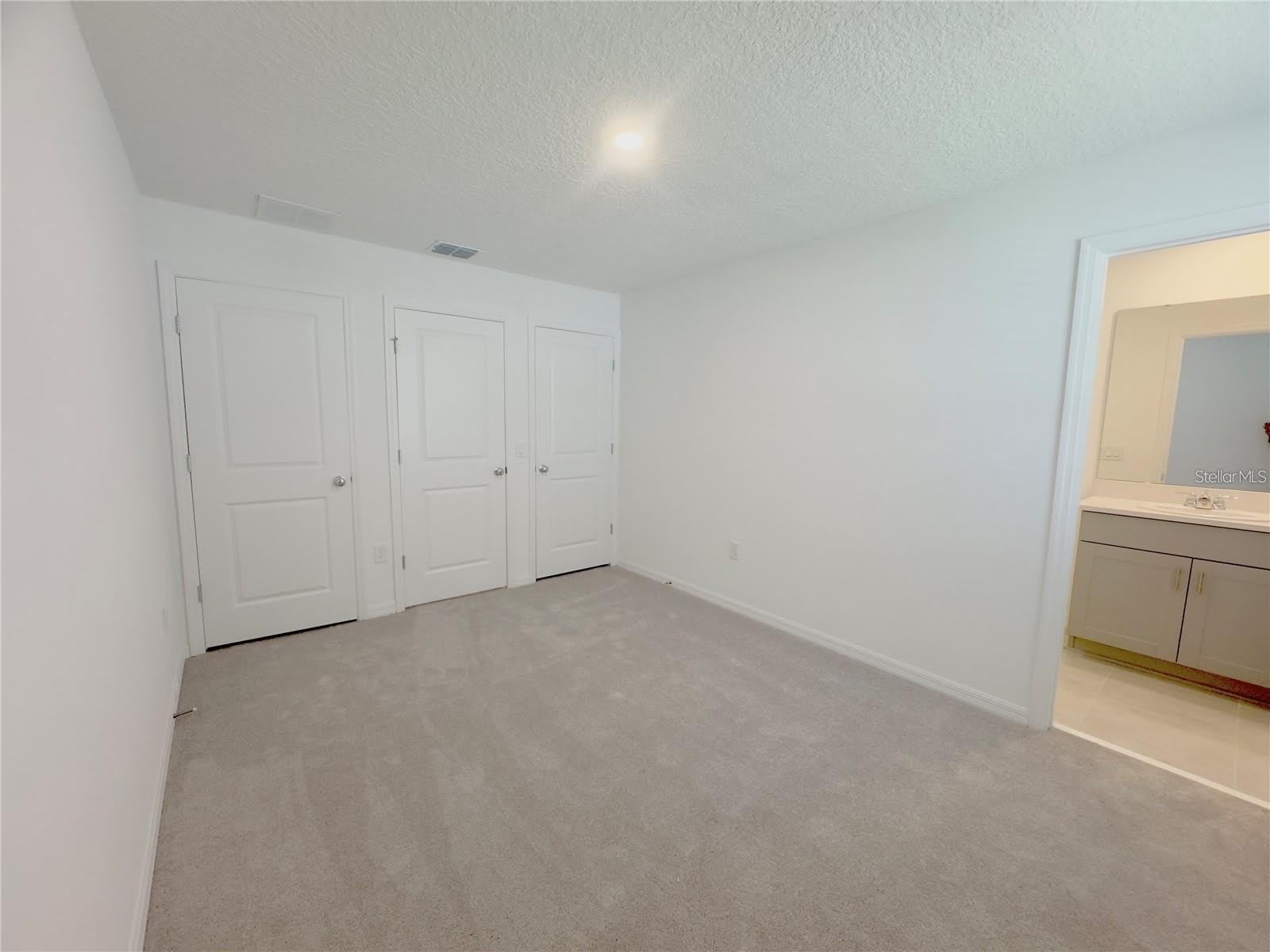 2852 SKYLINE LOOP – photo 4