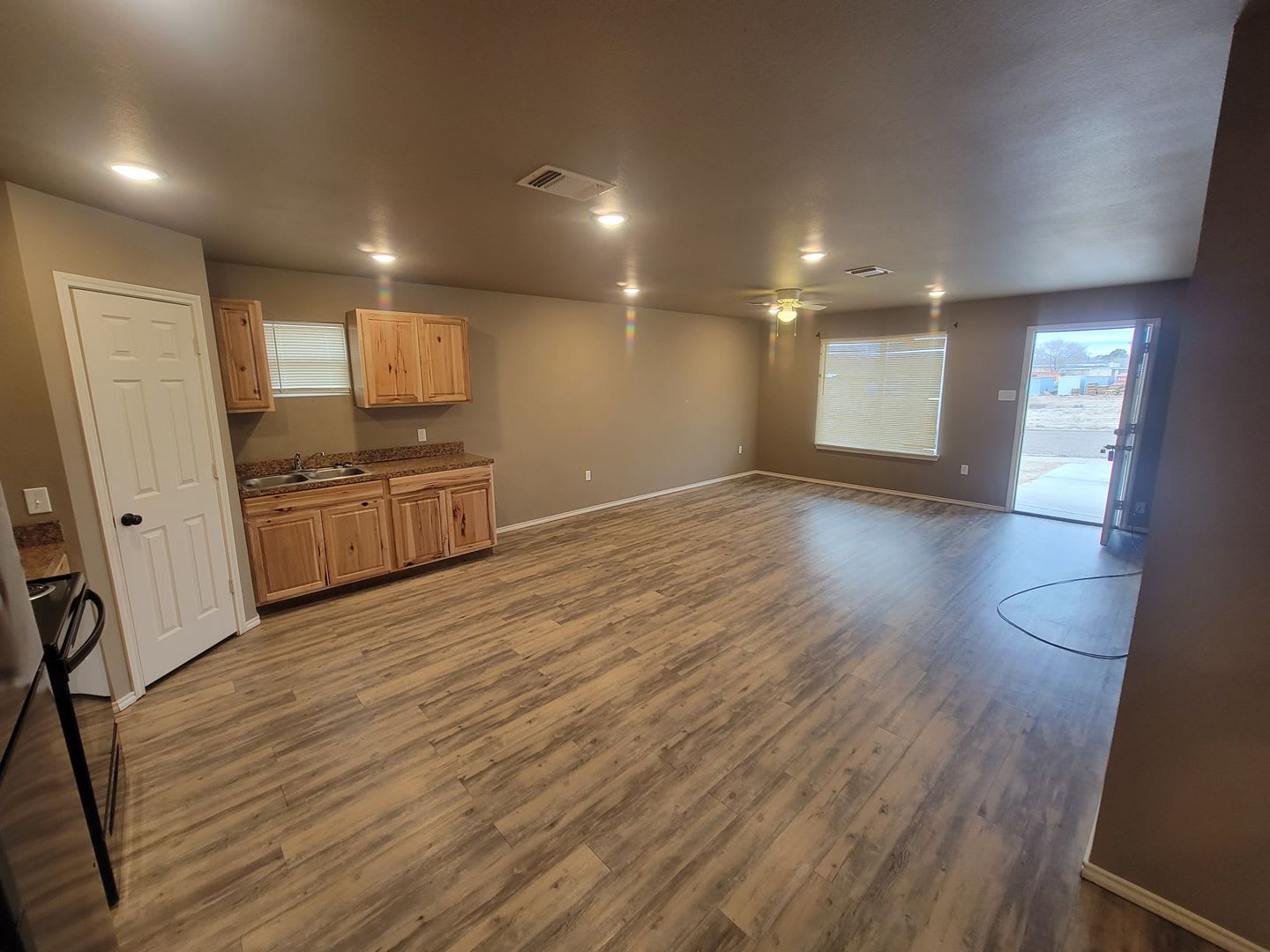 Section 8 Approved – photo 3