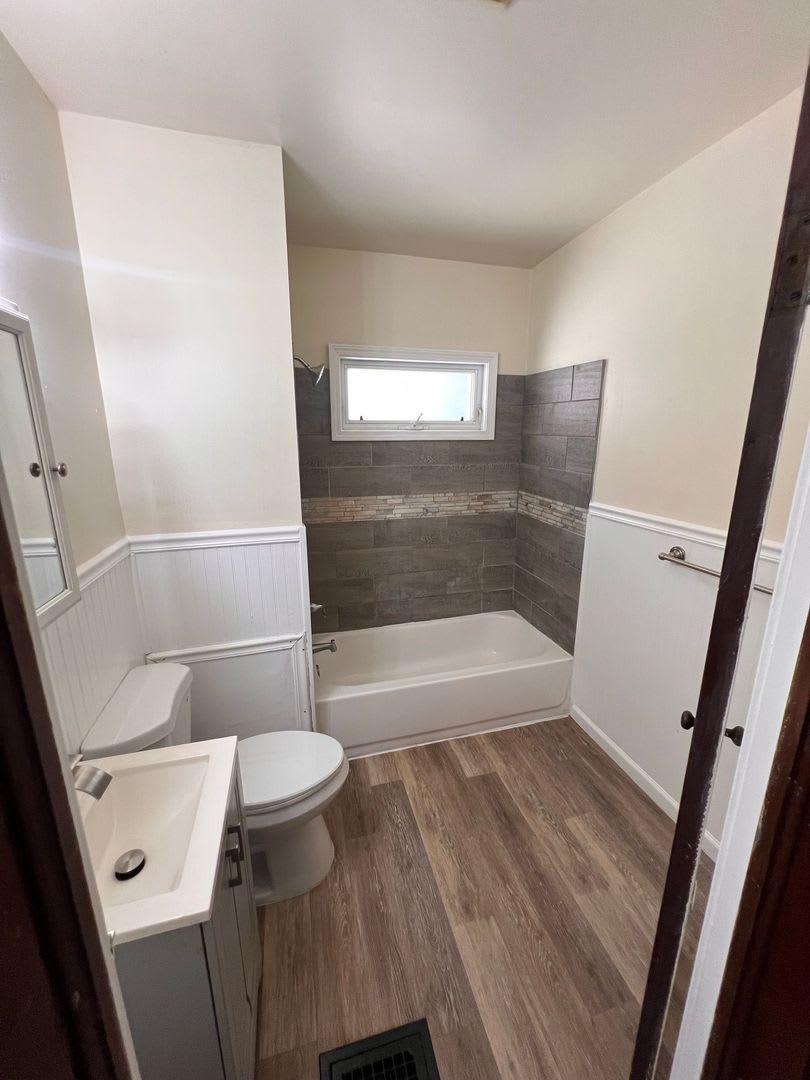 15407 School Ave – photo 4