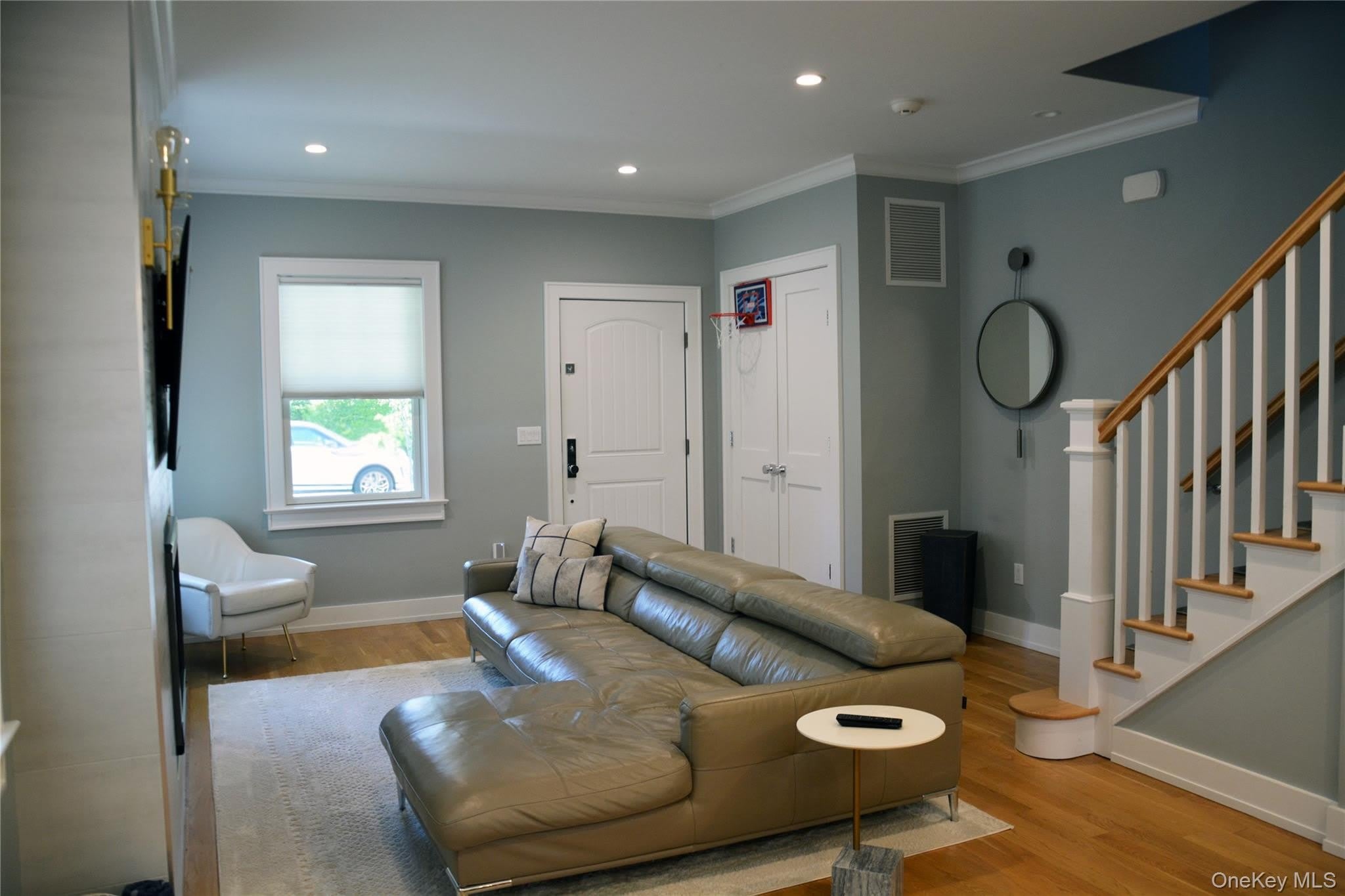 78 Orchard Avenue – photo 4