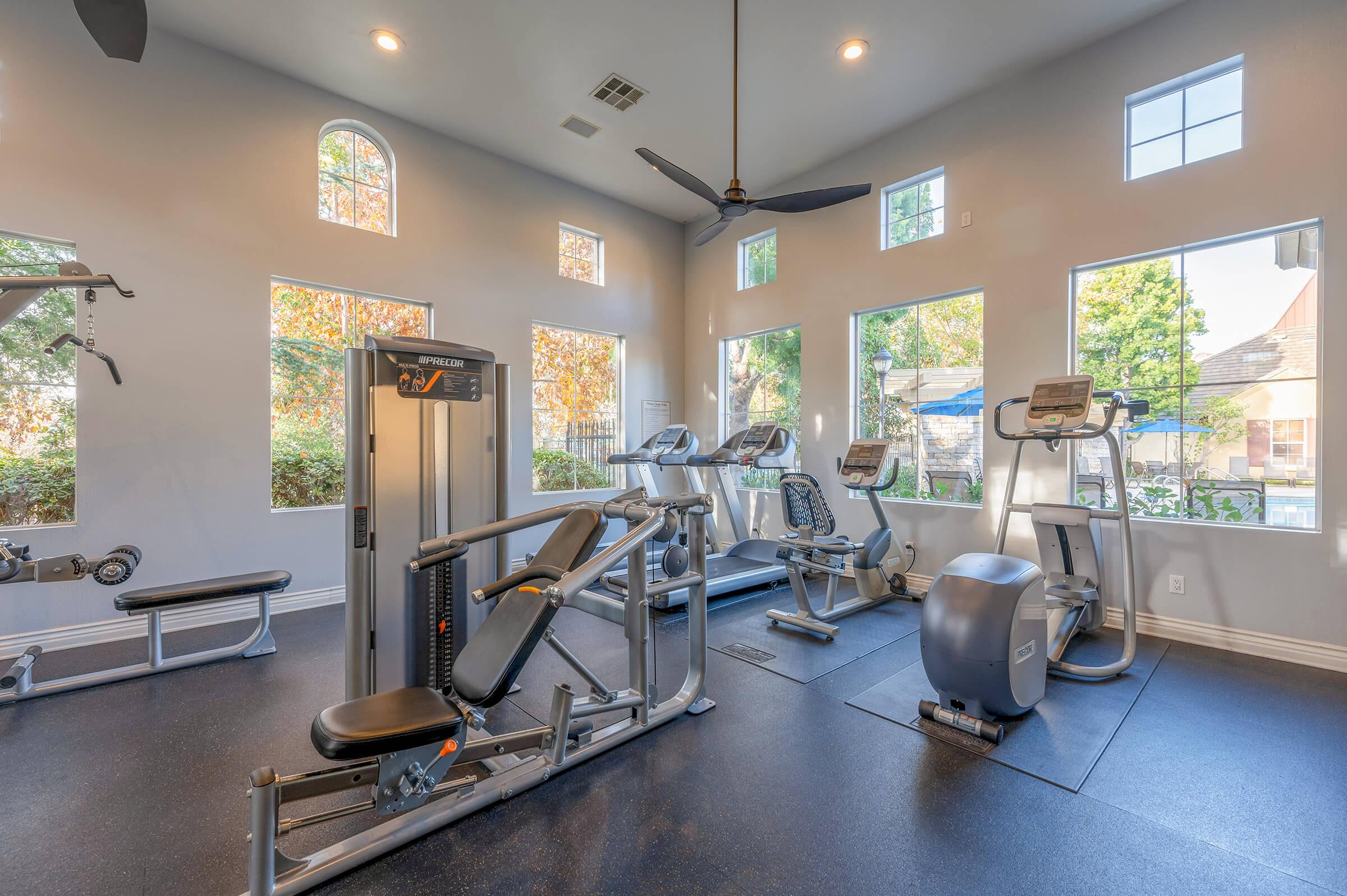 Laurel Terrace Apartment Homes – photo 3