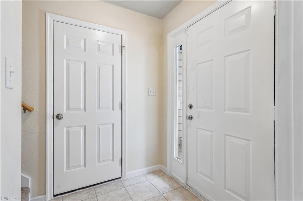 146 S Kentucky Avenue – photo 4