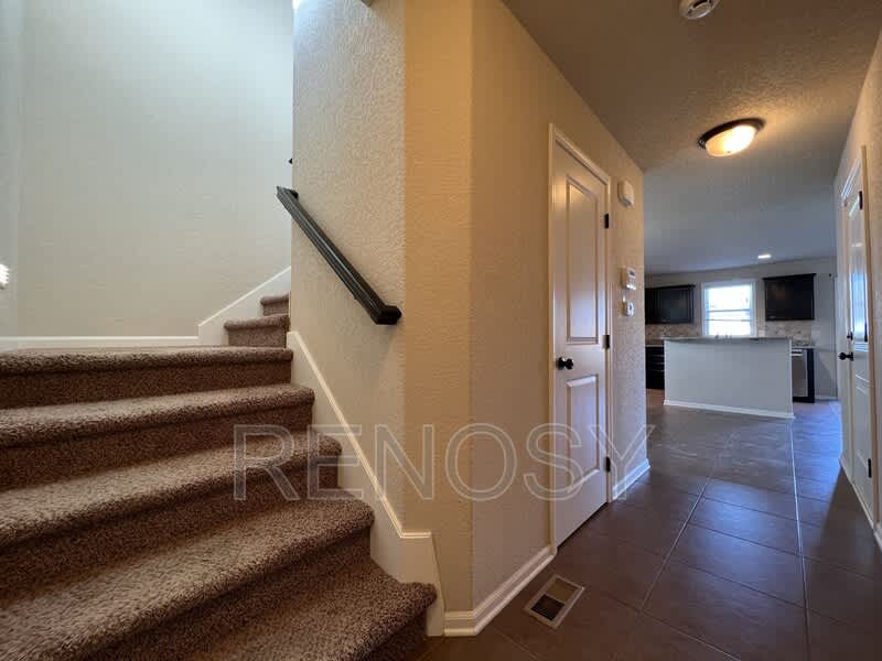 9565 Red Sunset Ct – photo 2
