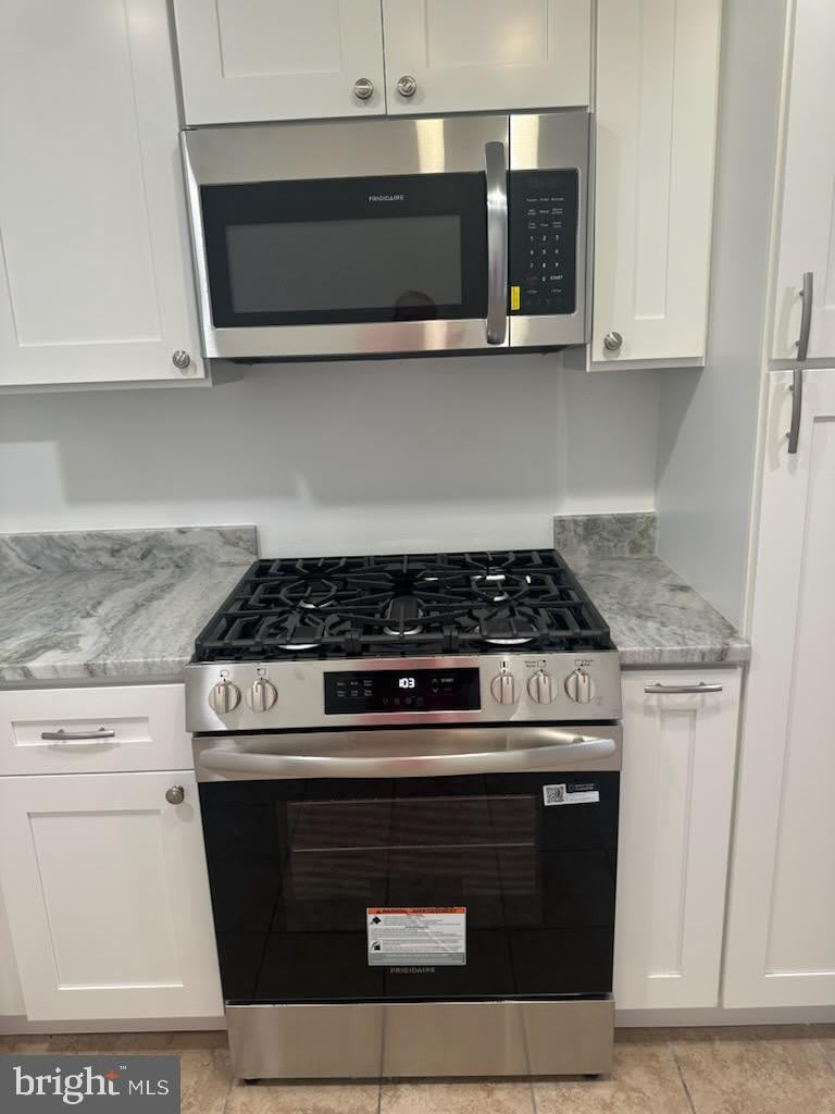 319 RUNNYMEDE Avenue – photo 3