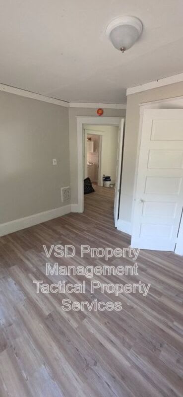 1583 E 84 St – photo 5