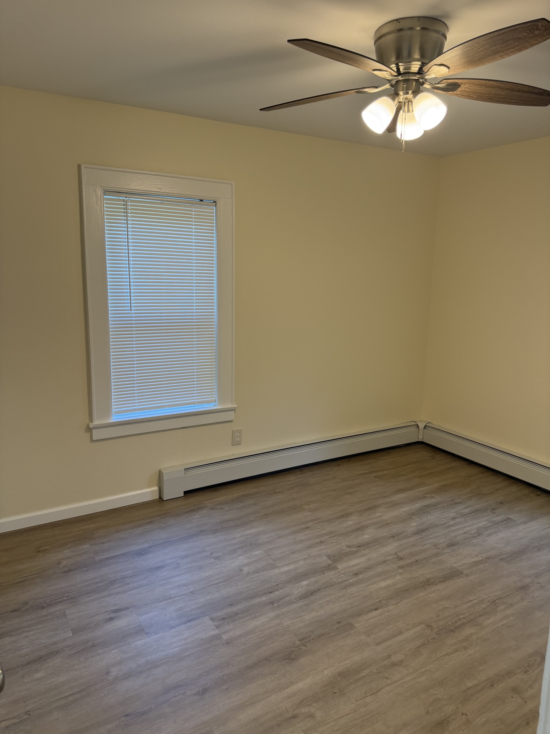 168 Lowell Avenue – photo 4