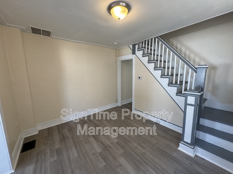 235 East Avenue – photo 2