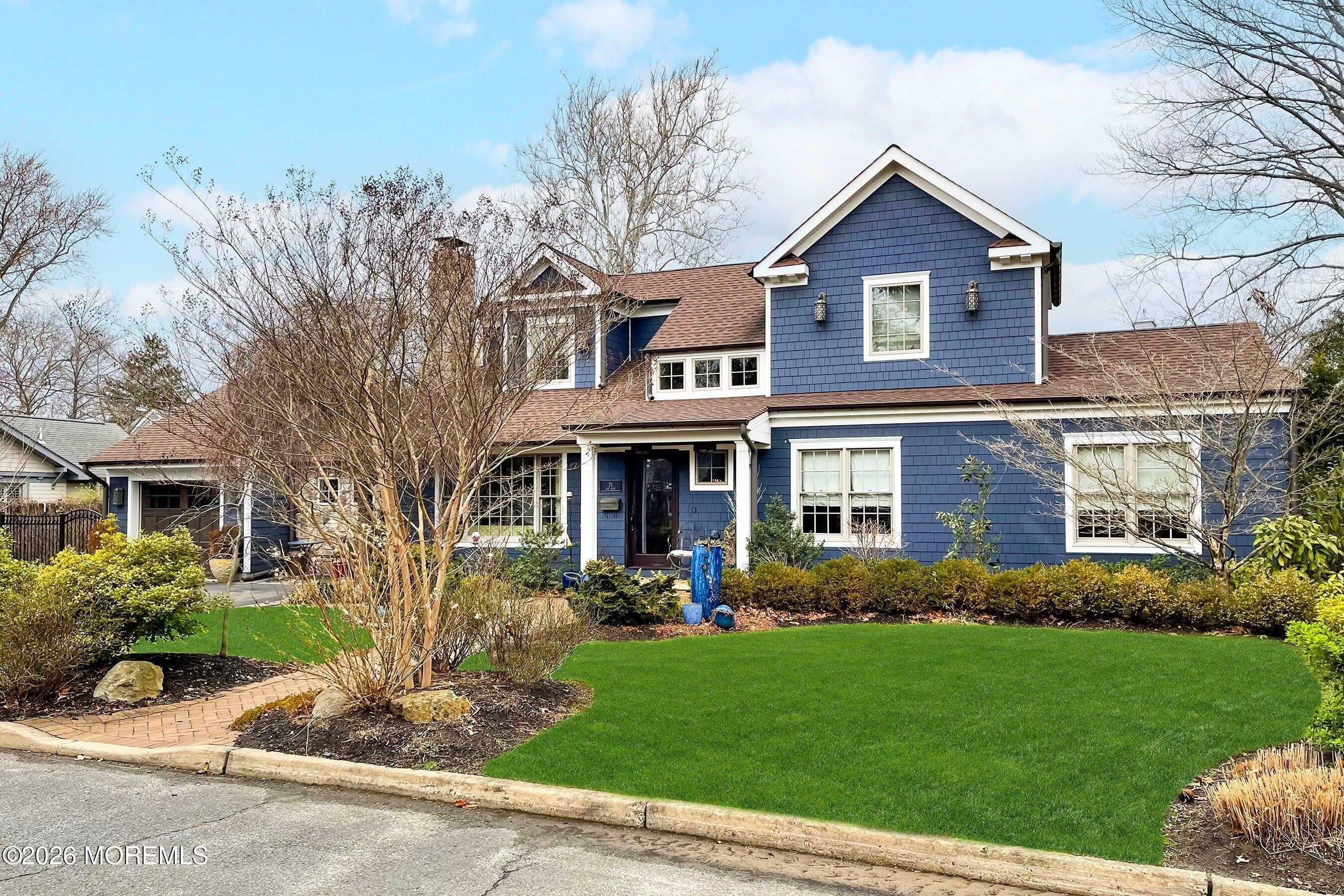 71 Oak Place – photo 1