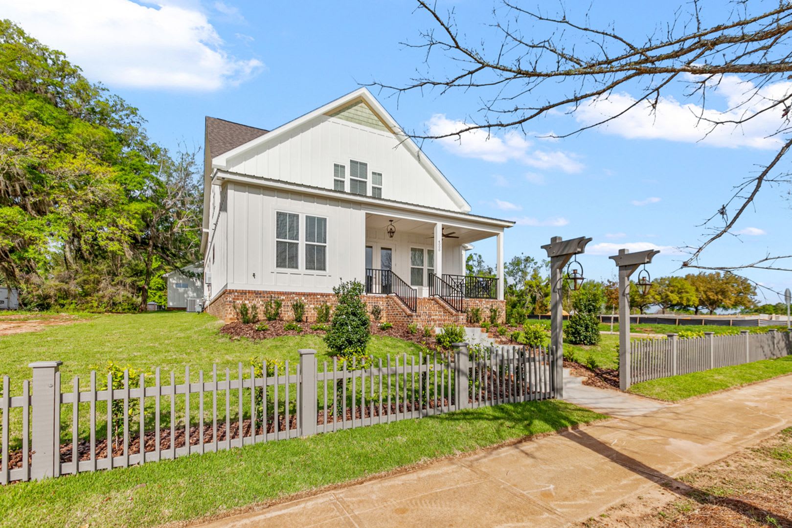 Great Southwood Home – photo 3