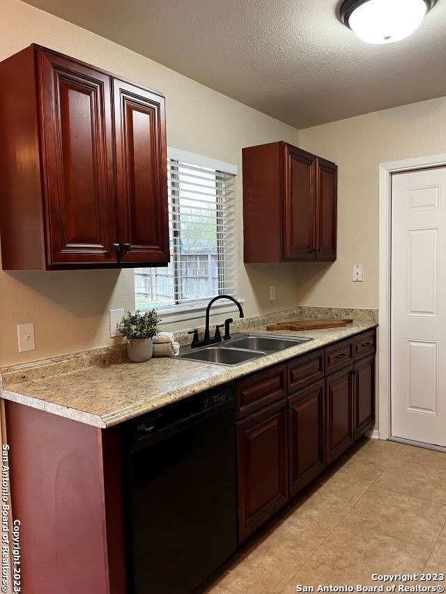 11619 HONEY GROVE ST – photo 5