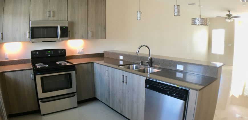 418 S Newport Ave – photo 5