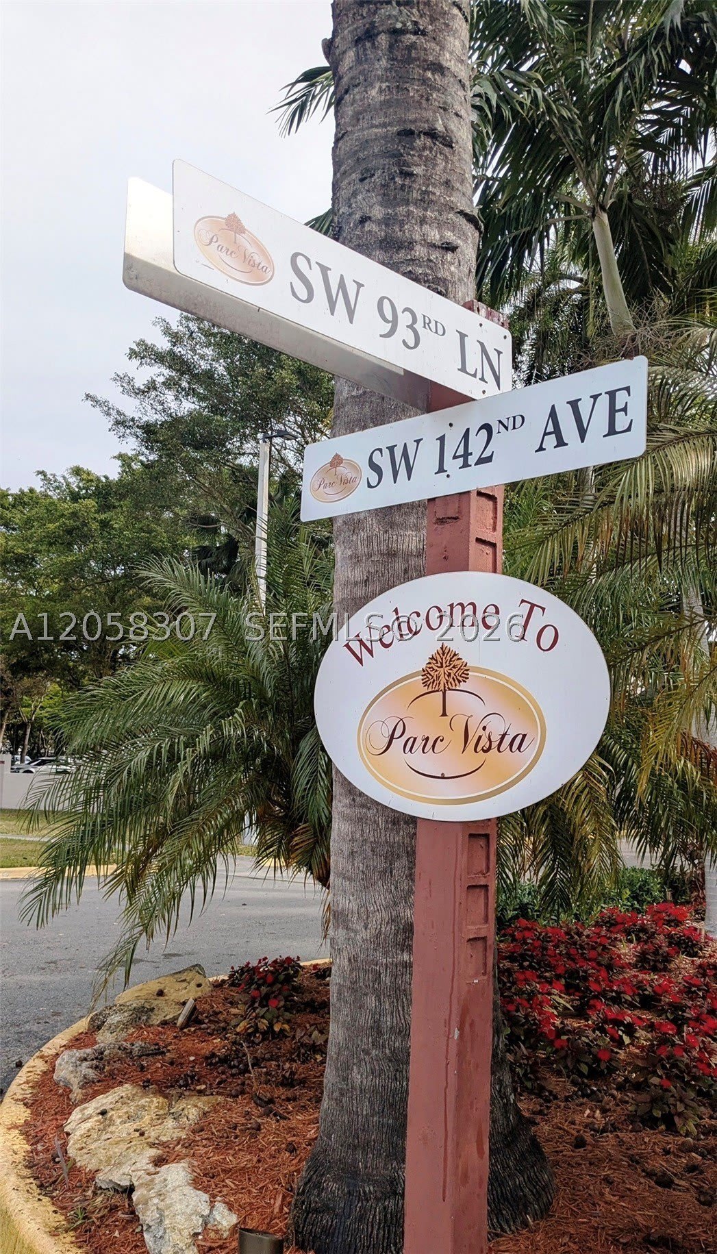 13856 SW 93rd Ln – photo 4