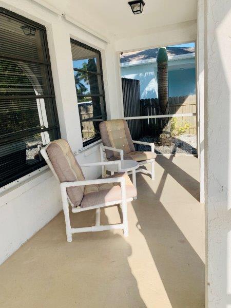 671 94Th Ave N – photo 3