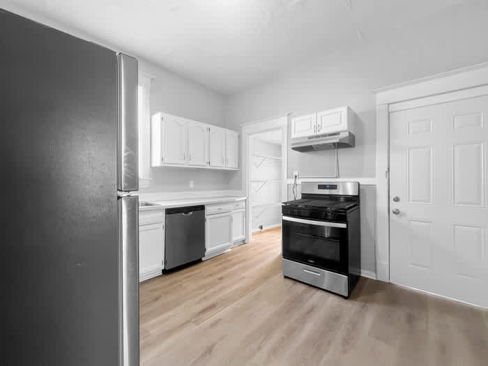 127 North 40th Street – photo 5