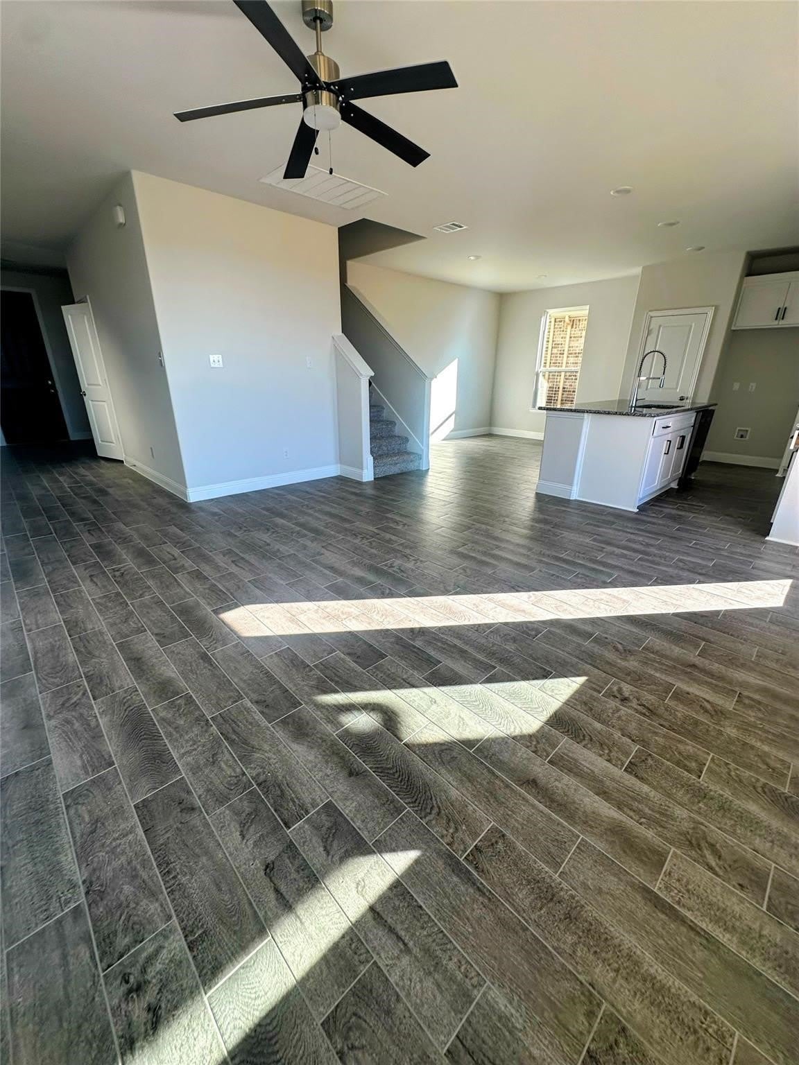 3120 Lucia Way – photo 2