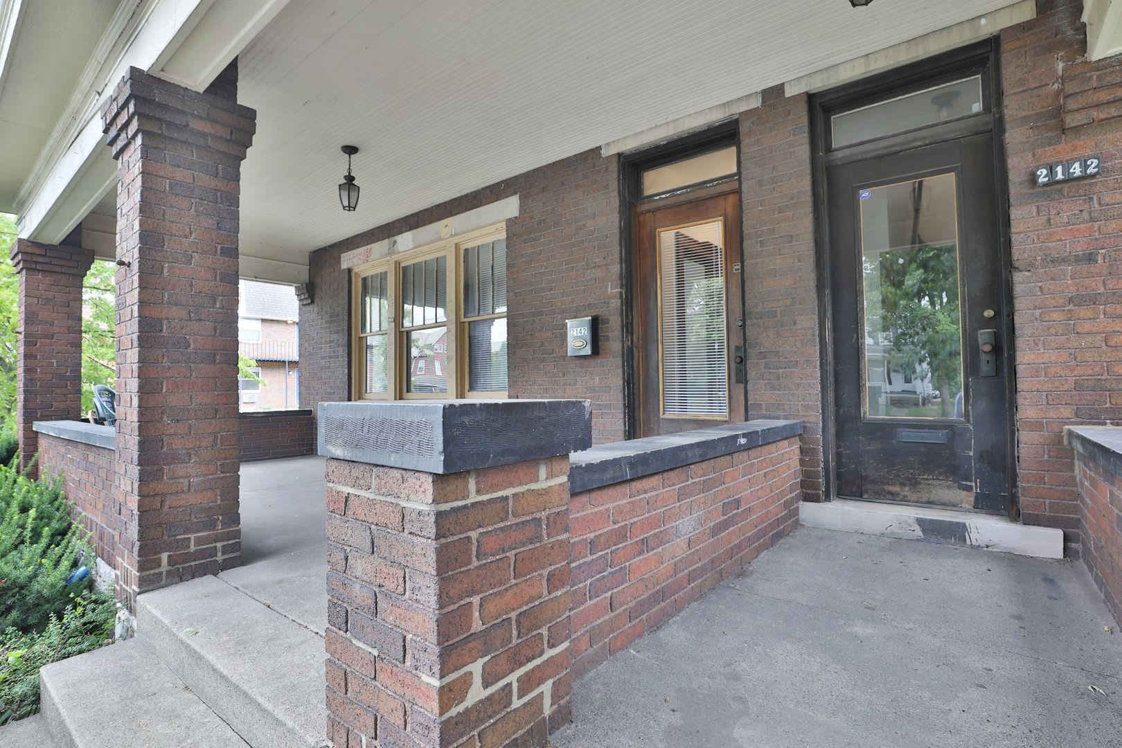 Awesome House For Your Large Group Huge House With 3 Floors 3 Kitchens 3 Bathrooms Awesome Indoor Outdoor Space Great For Osu Game Days – photo 3