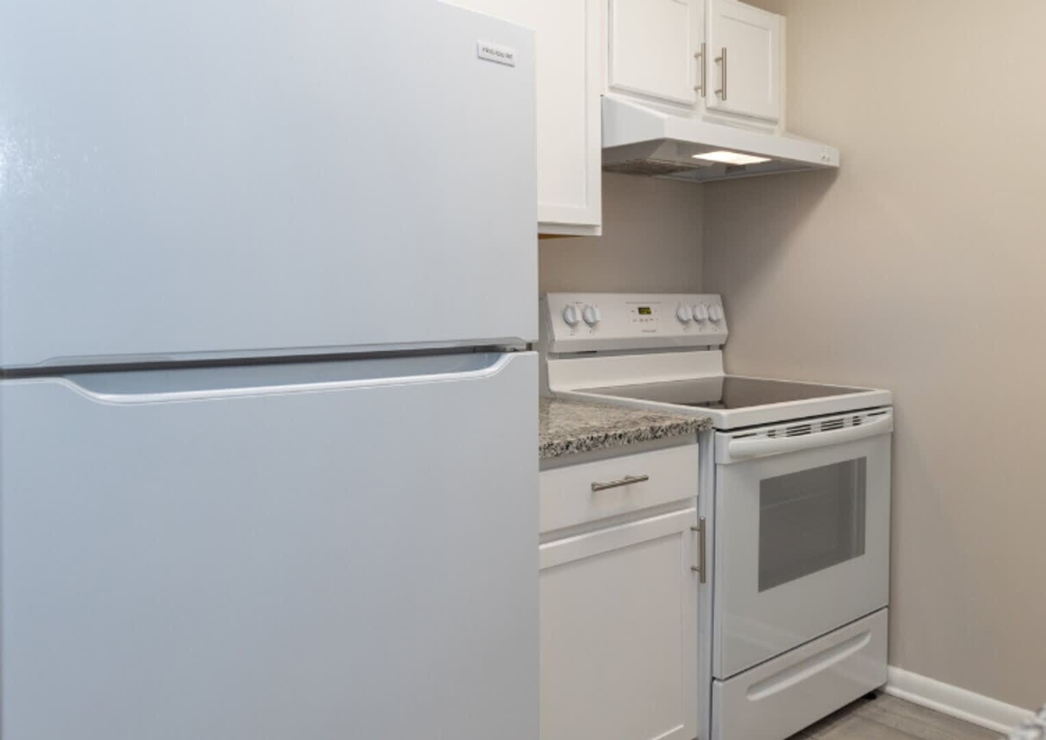 2600 Trollie LLC dba Trollie Lane Apartments – photo 3