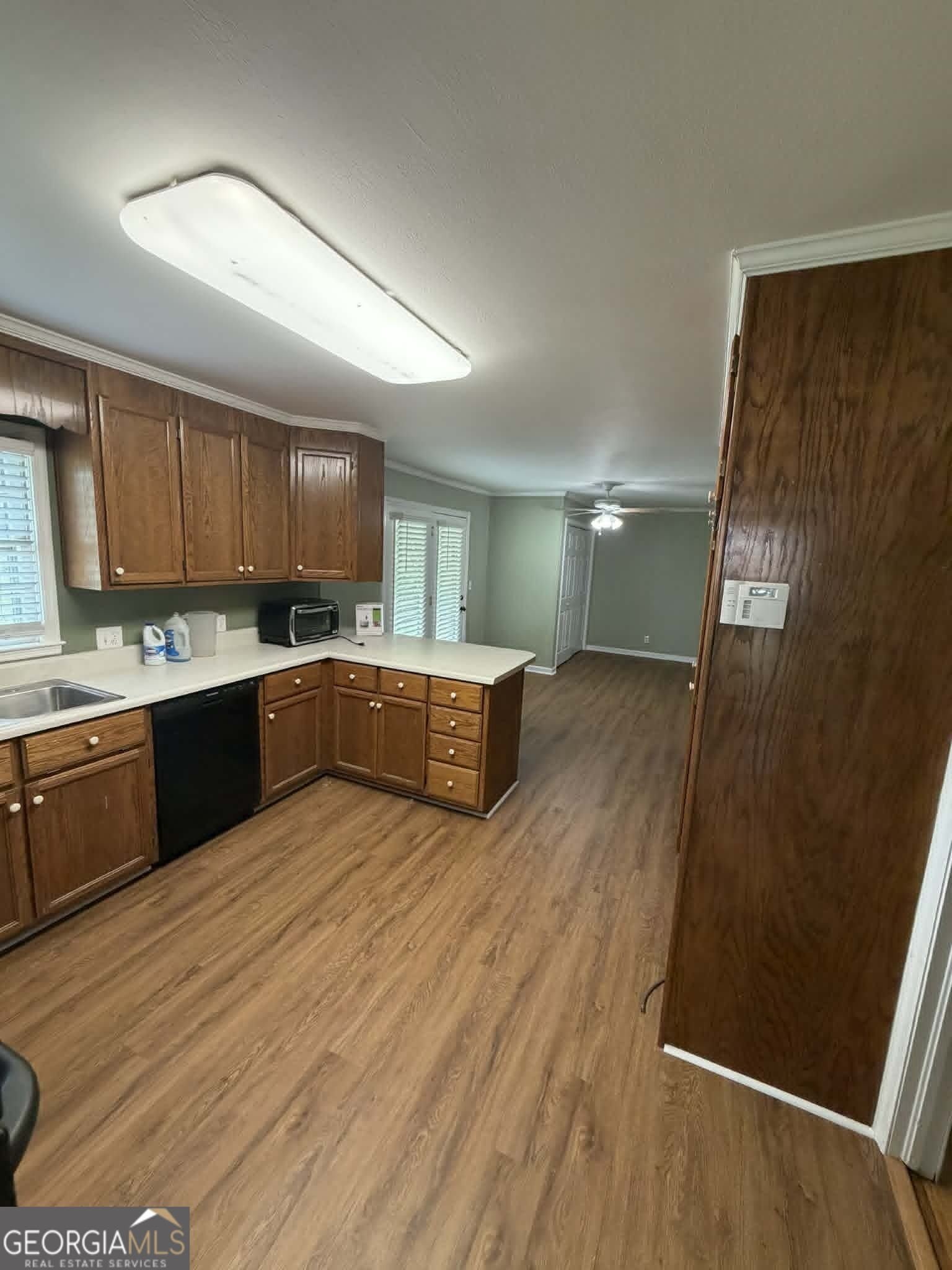 311 Brookhaven Drive – photo 4