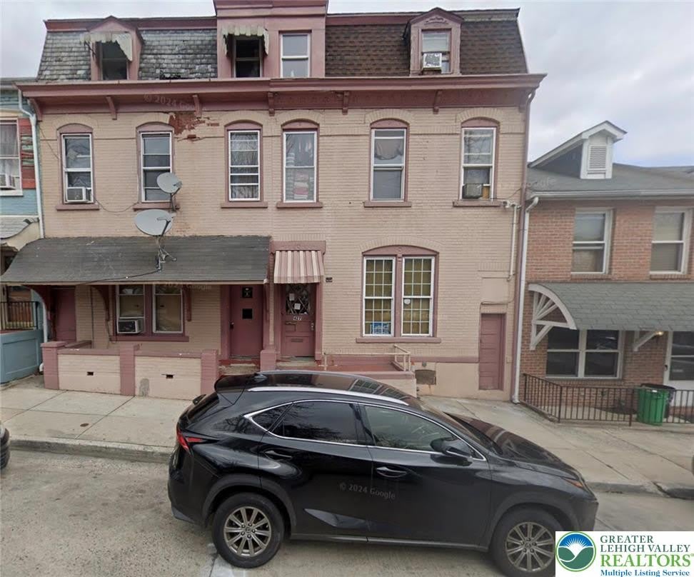 427 N 5th Street – photo 1