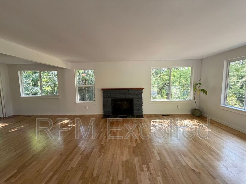 24625 148th Ave SE – photo 5