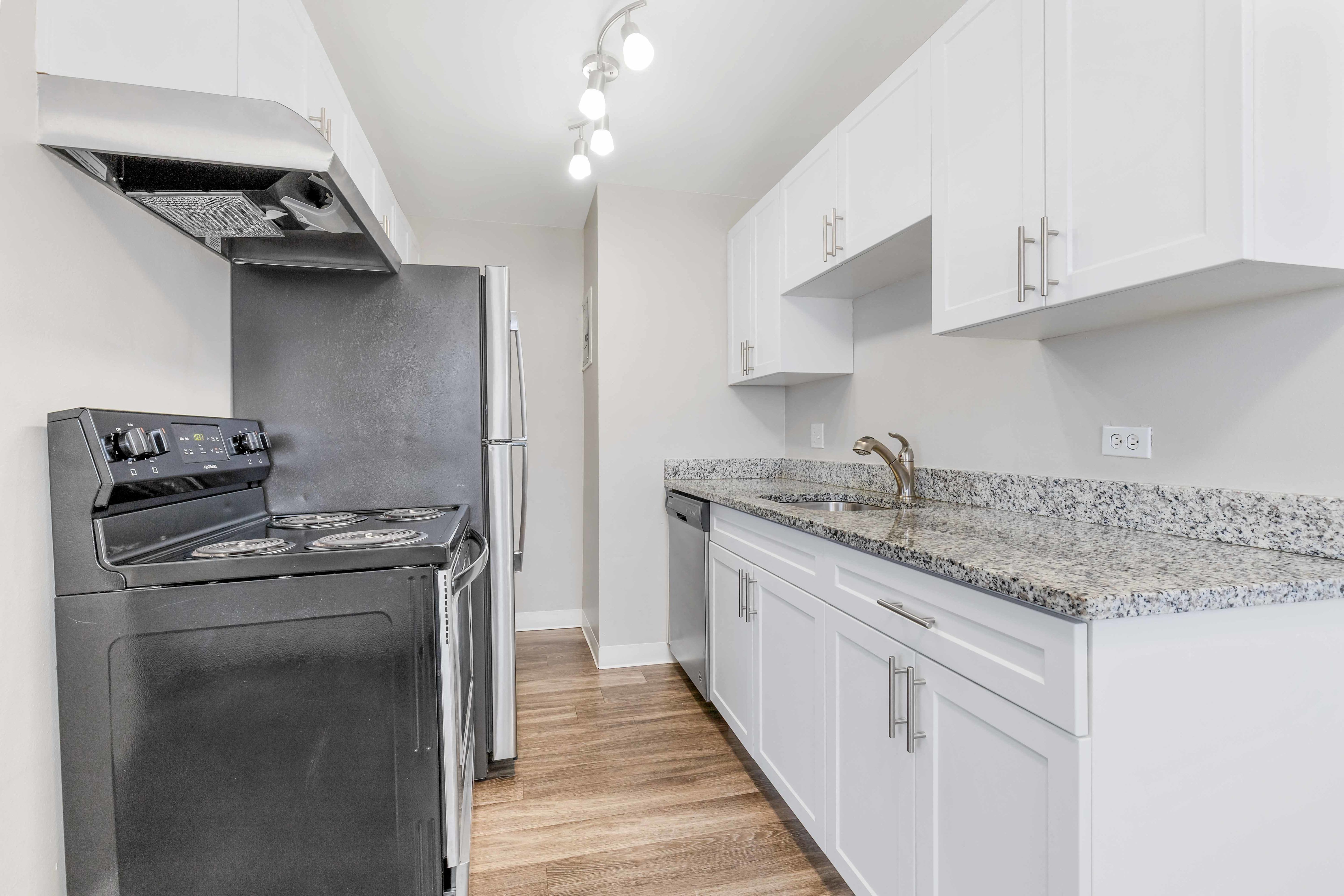 1588 S Albion – photo 2