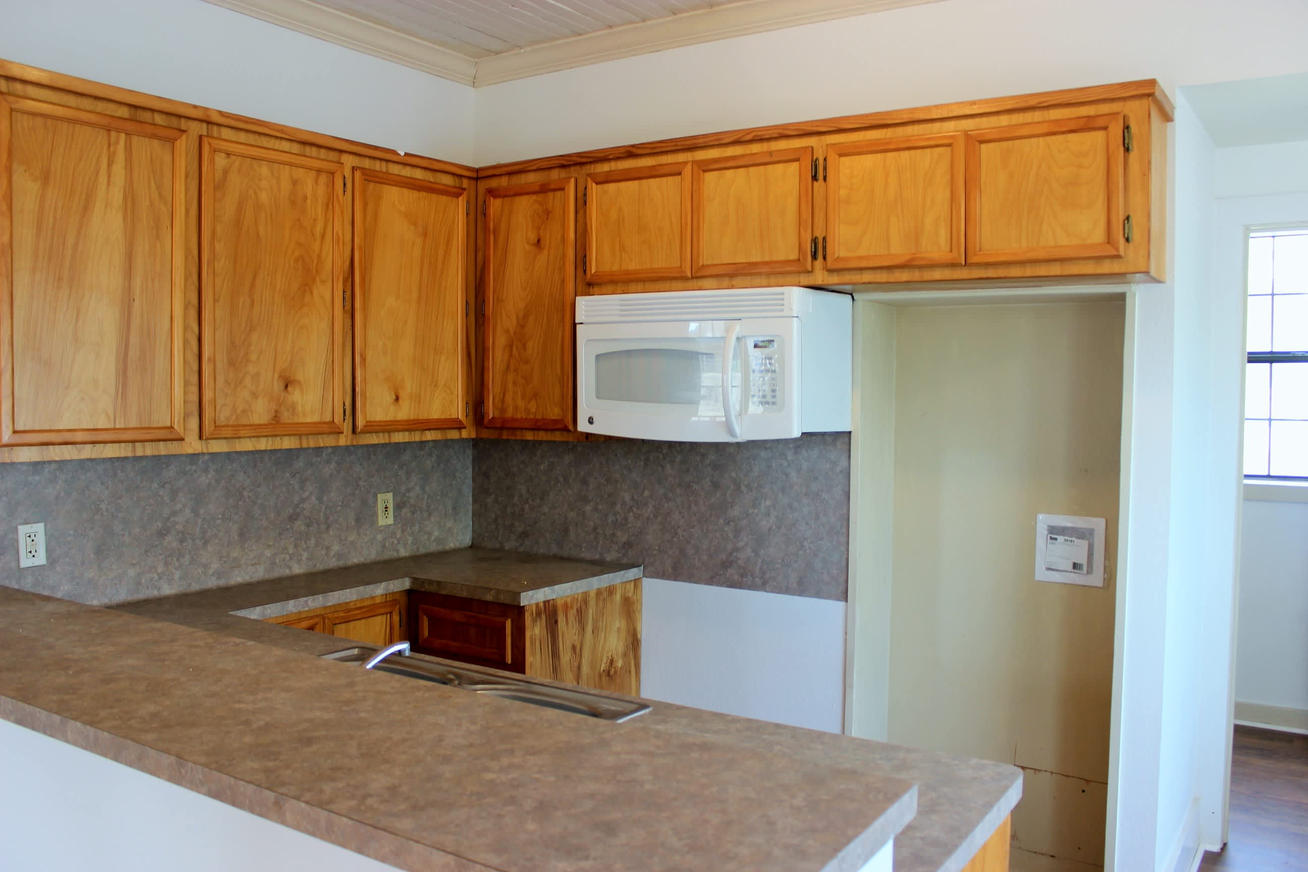 1003 East Alamo Street – photo 2