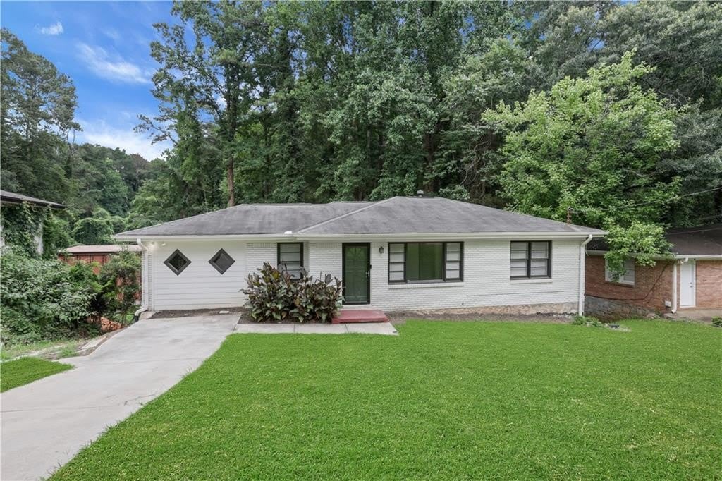 1982 Rena Circle SW – photo 4