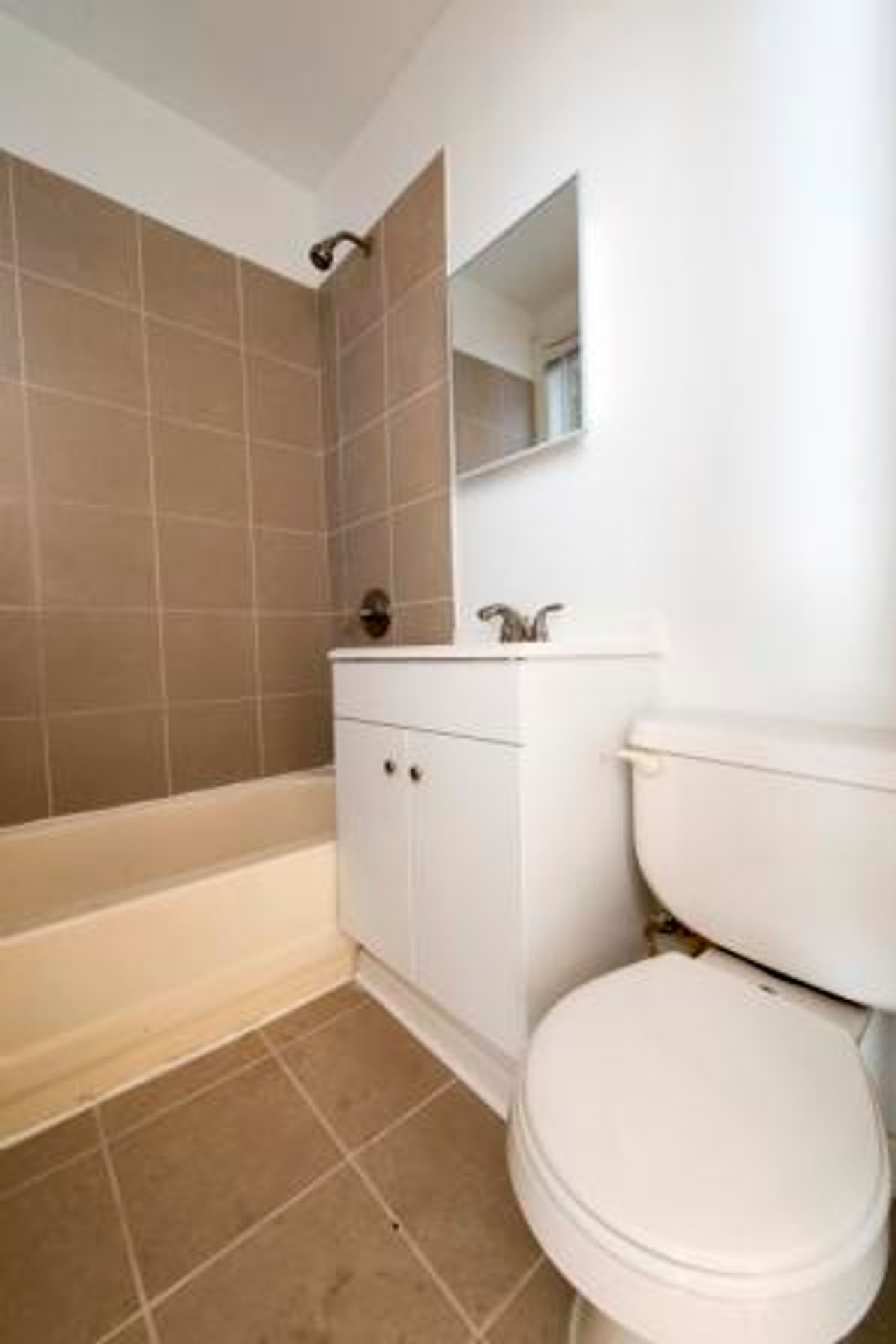 5001 W Adams St – photo 3