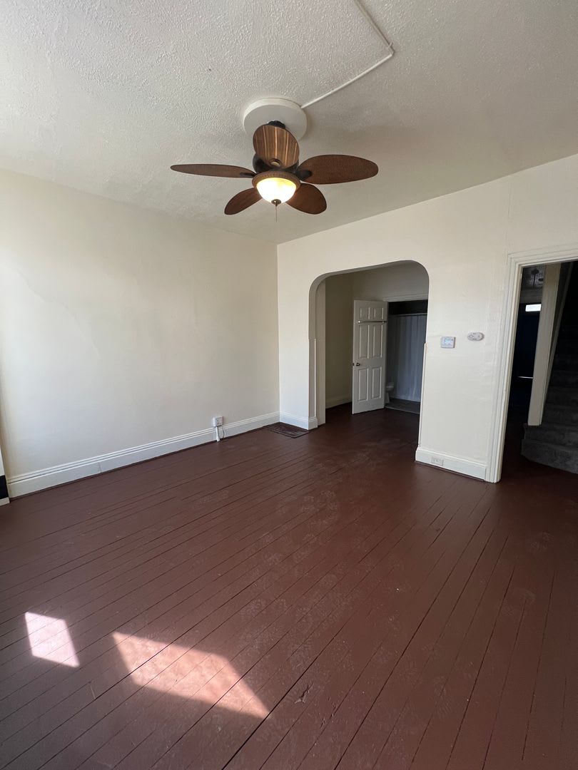 4bd 2 full bath home – photo 2