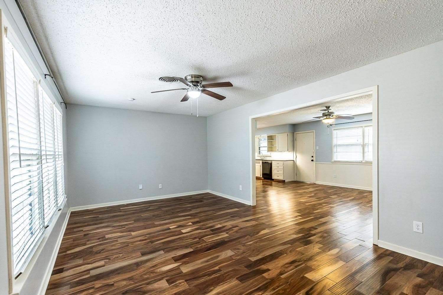 4434 28th Street – photo 3