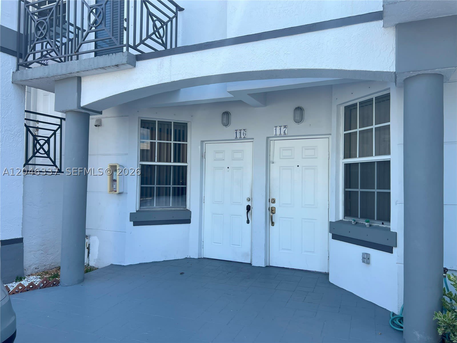 925 NW 82nd Ave – photo 4