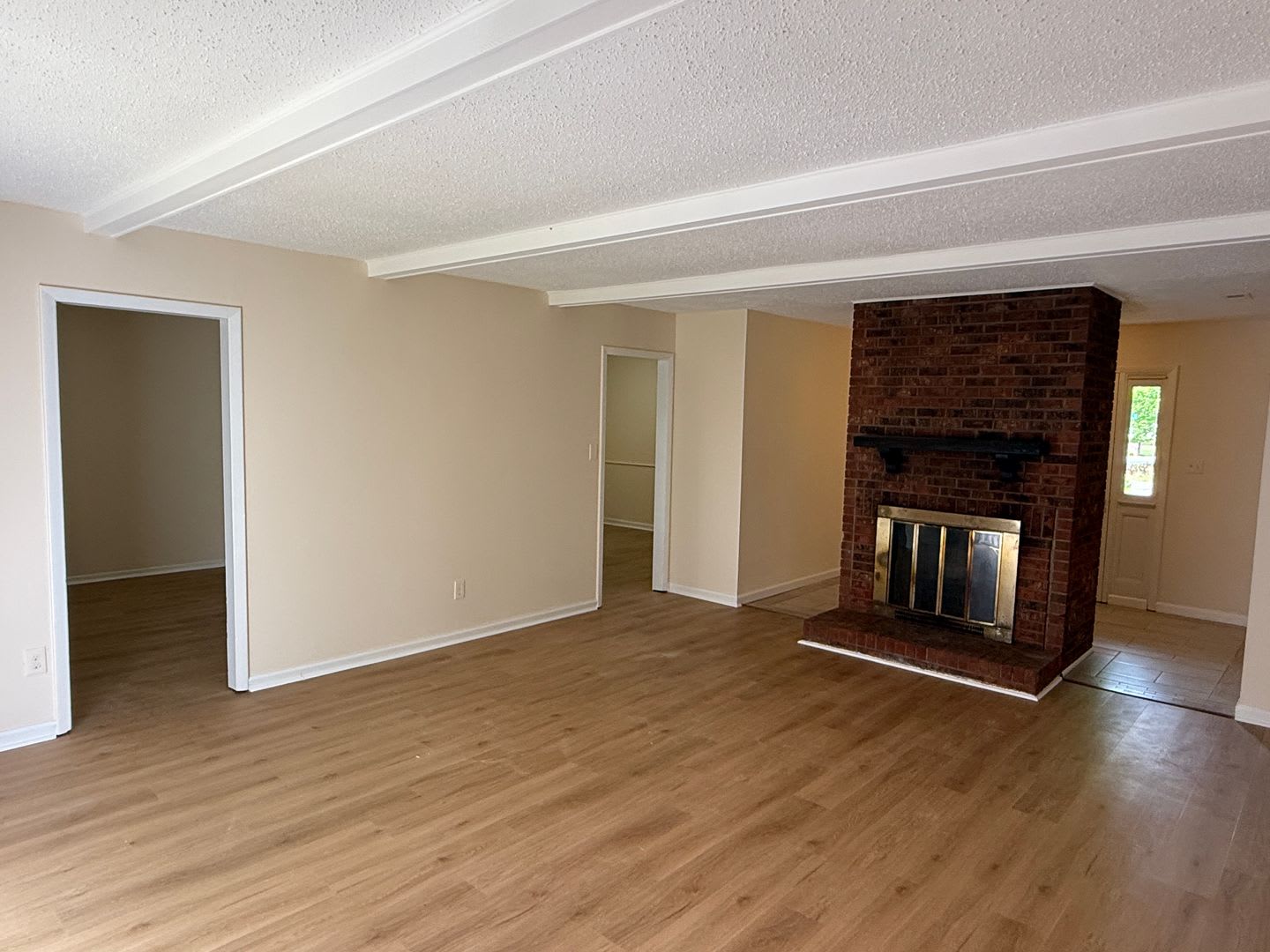 6341 Round Hill Road – photo 4