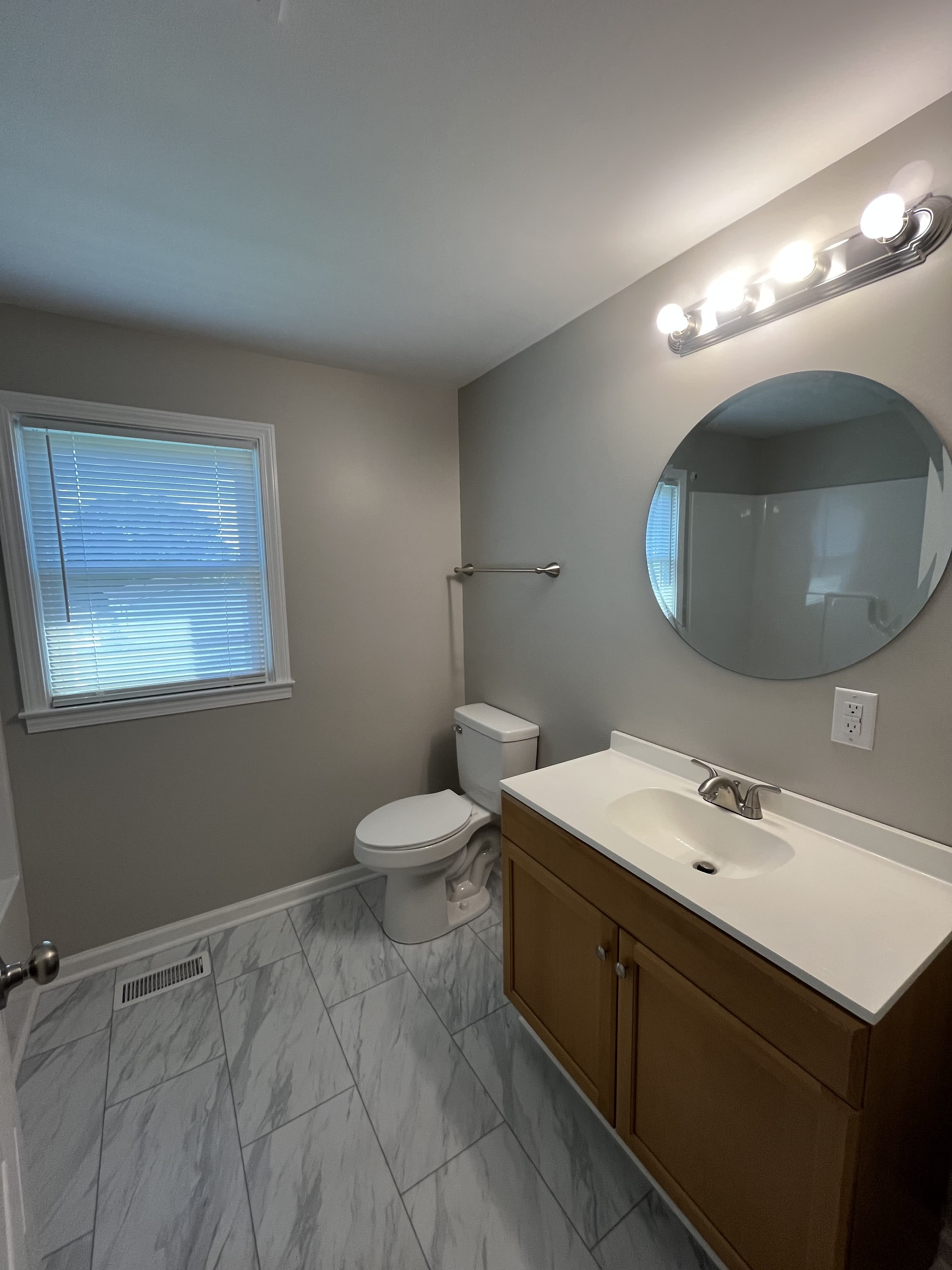 239 Thorn Dr – photo 5