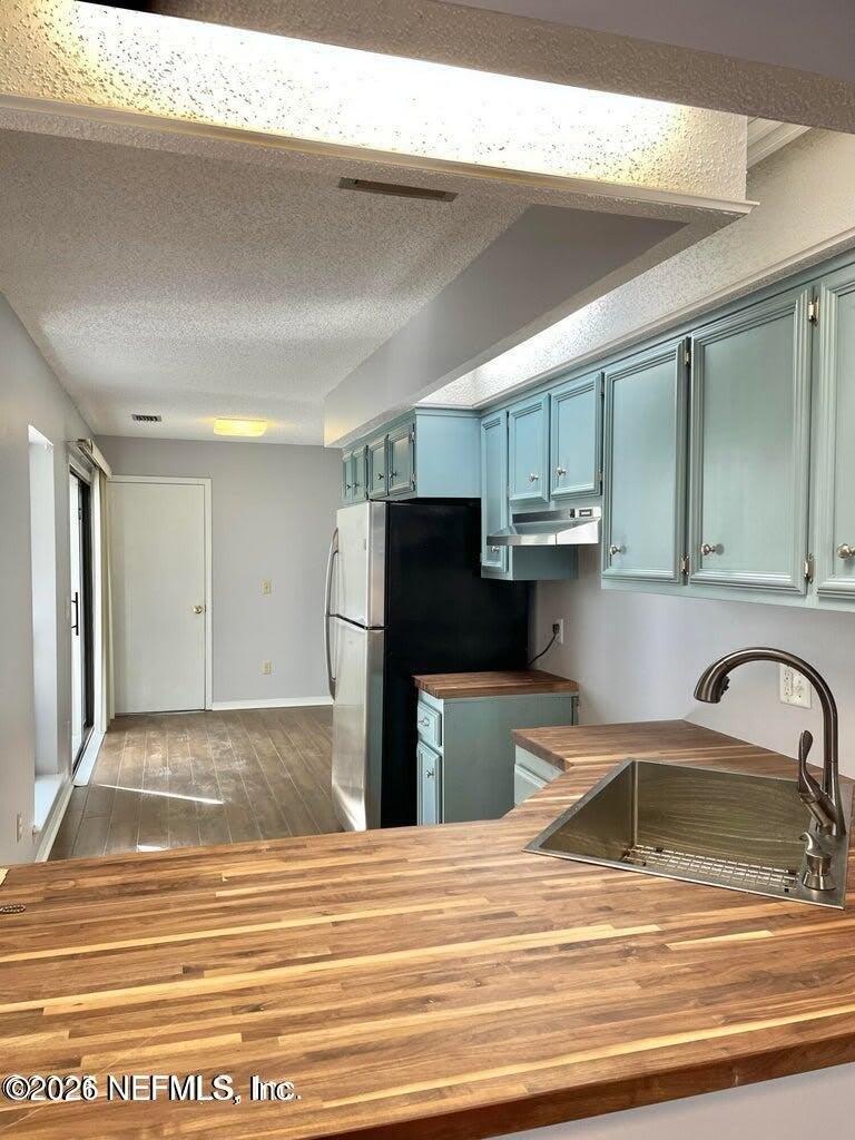 1185 ROMAINE Circle W – photo 4