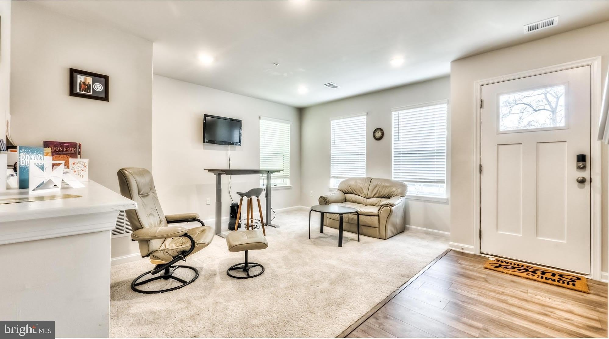 4320 ROLAND HEIGHTS Avenue – photo 3