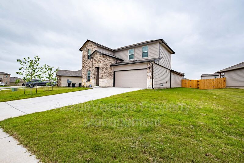 204 Lily Pond Trl – photo 2