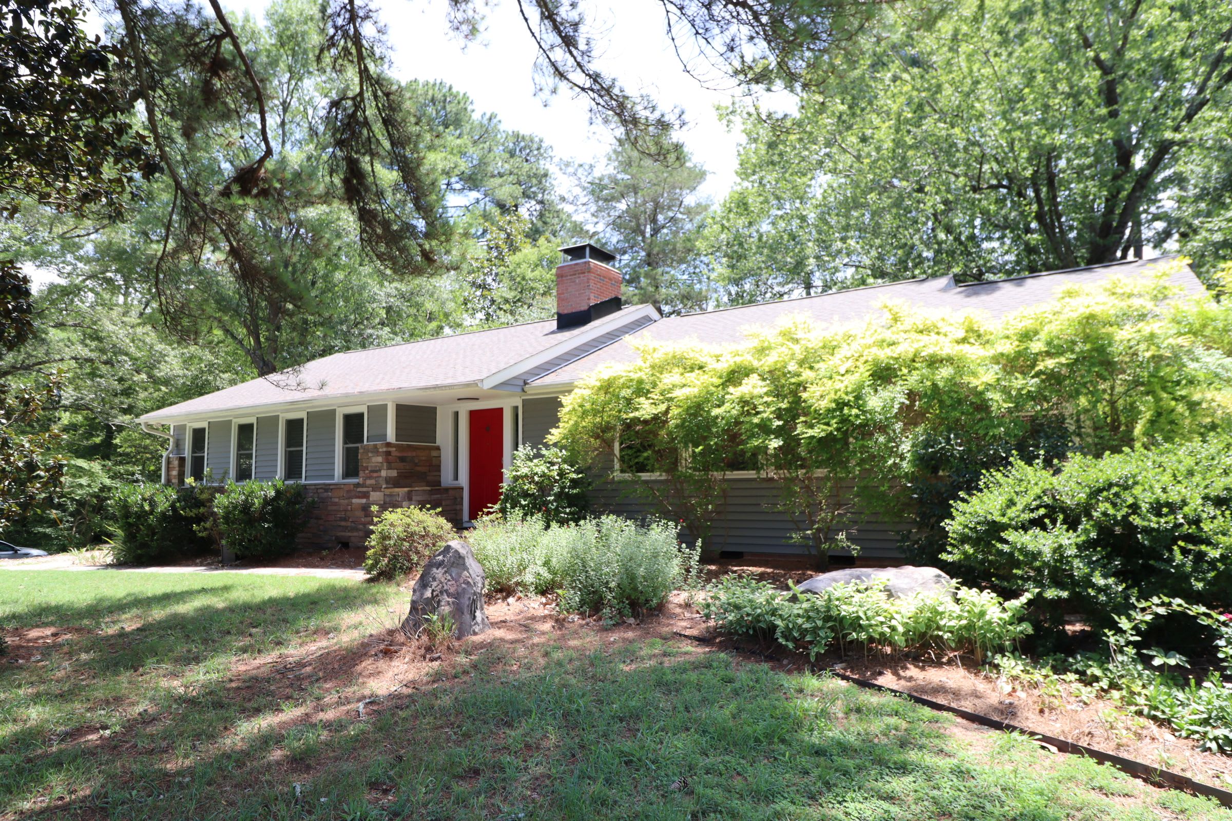 1009 Dogwood Ln – photo 1