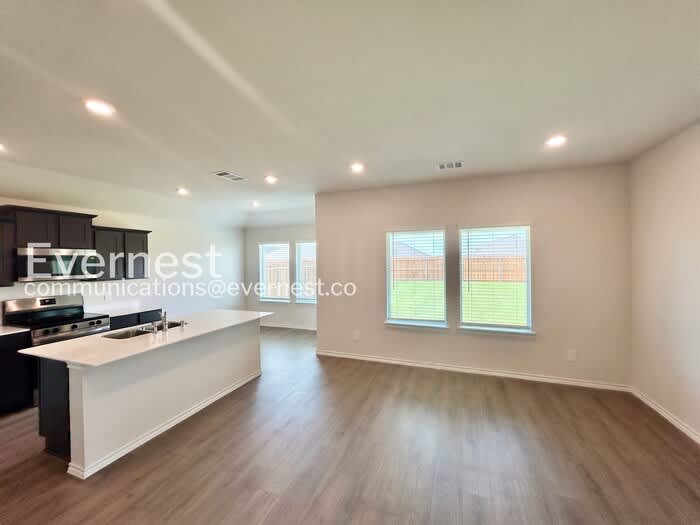 324 Wild Rose Way – photo 5