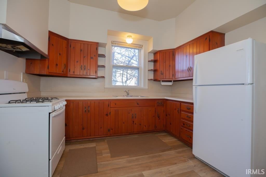1119 Se Riverside Drive – photo 5