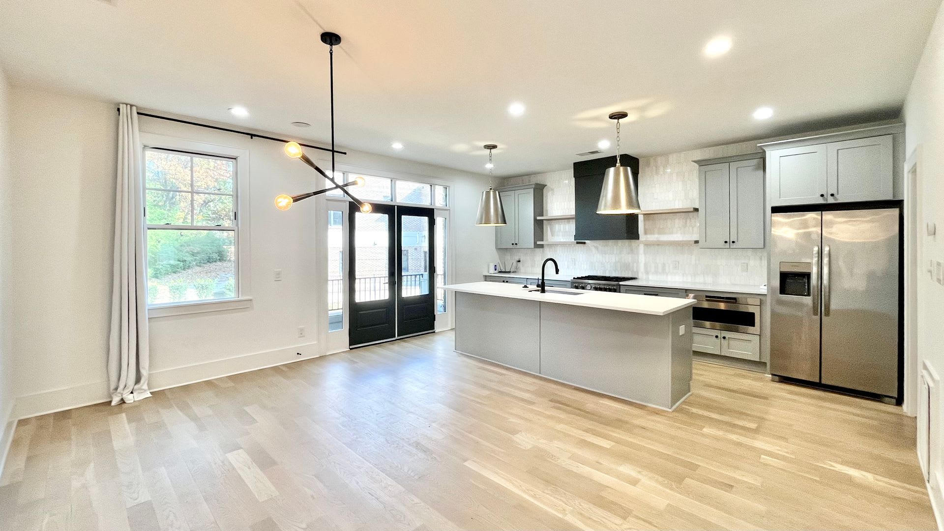 610 West Blvd – photo 2
